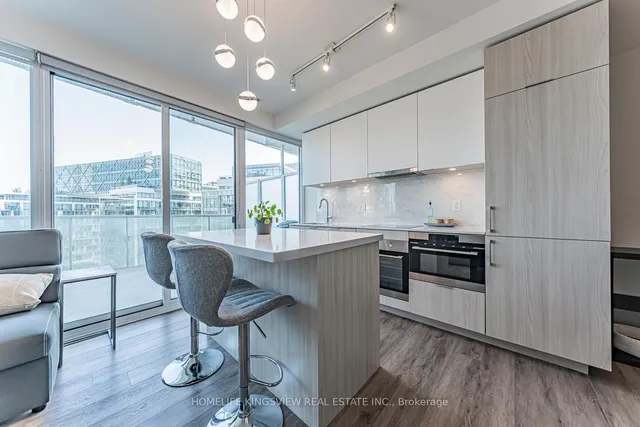 Additional image 9 of 15 Queens Quay Unit 923