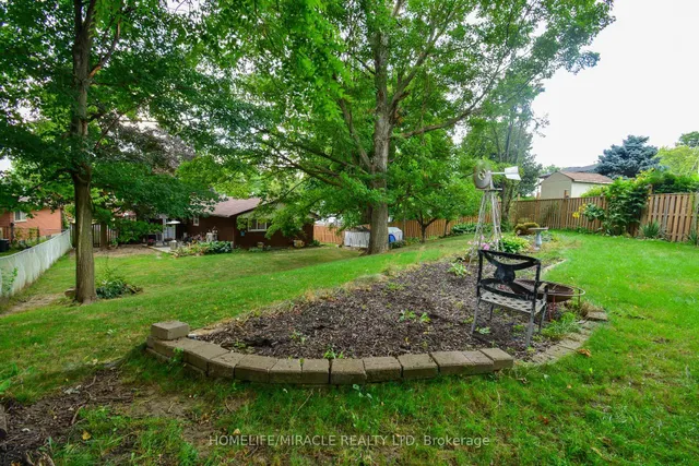 Additional image 37 of 36 Arrowhead Pl