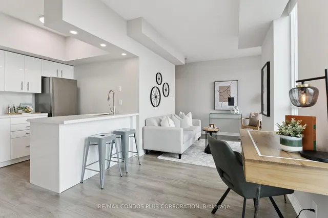 Additional image 10 of 230 Queens Quay Unit 1221