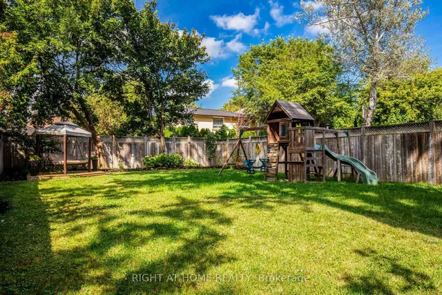 Additional image 48 of 316 Churchill Ave