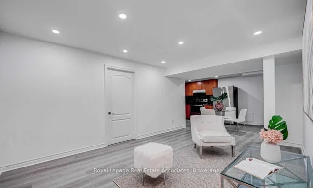 Additional image 17 of 21 Davistow Cres
