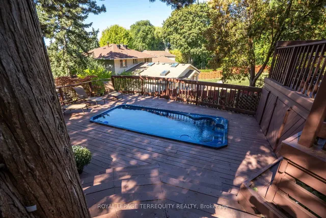 Additional image 45 of 50 Skyview Cres