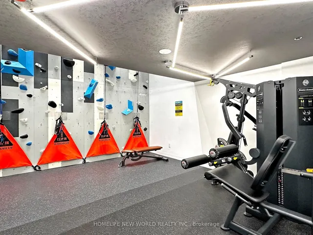 Additional image 39 of 2 Augusta Ave Unit LPH03