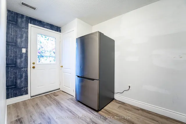 Additional image 28 of 365 Pioneer Dr Unit 16