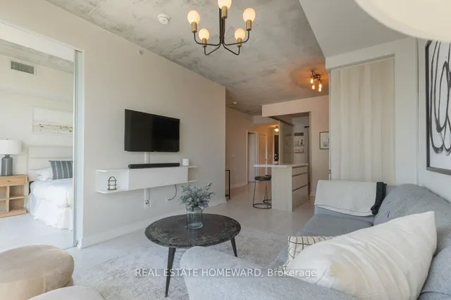 Additional image 7 of 1190 Dundas St Unit 809