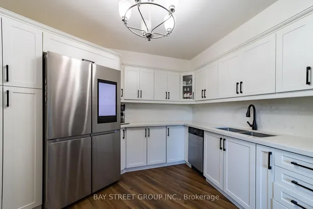 Additional image 18 of 980 Broadview Ave Unit 403