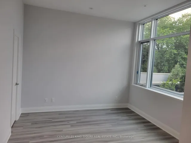 Additional image 7 of 3220 Sheppard Ave Unit 106