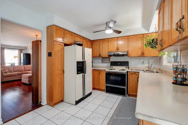 Additional image 14 of 8A Ruthven Pl