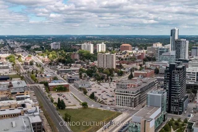 Additional image 7 of 25 Wellington St Unit 3510