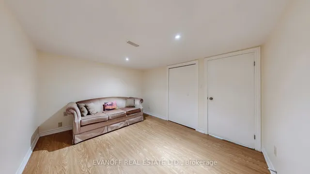 Additional image 29 of 46 Mcnab Blvd