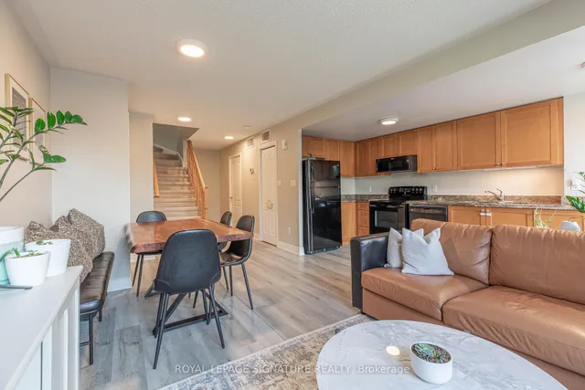 Additional image 15 of 45 Strangford Lane Unit 309