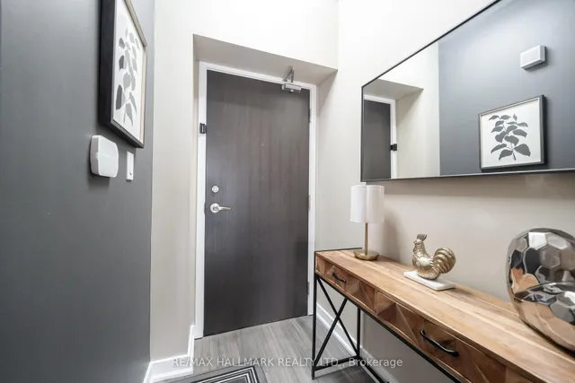 Additional image 13 of 25 Capreol Crt Unit 3008