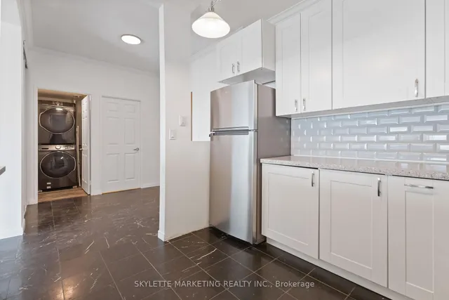 Additional image 8 of 18 Lee Centre Dr Unit PH205