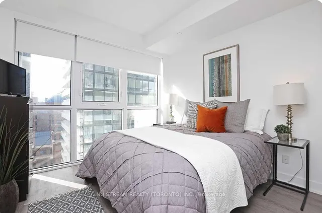 Additional image 9 of 7 Grenville St Unit 1712