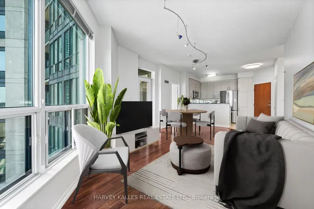 Additional image 8 of 300 Bloor St Unit 1703