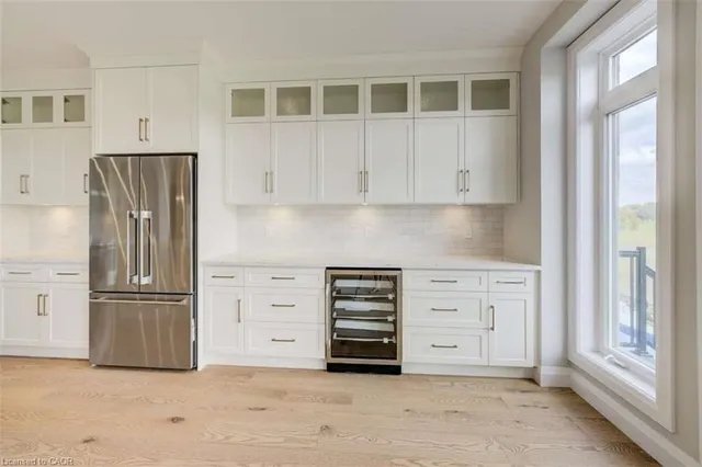 Additional image 14 of 329 Rivertrail Ave