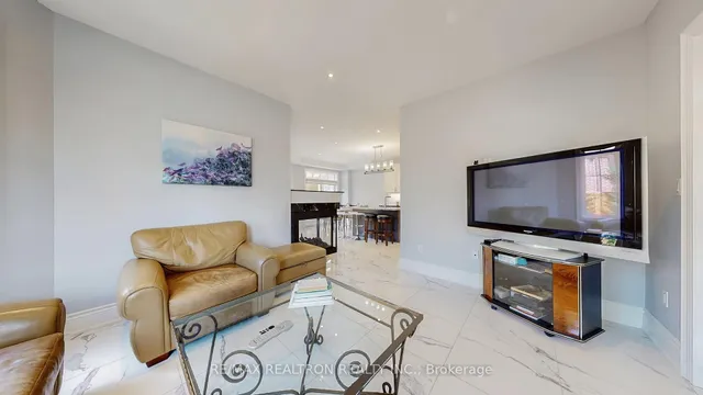 Additional image 7 of 33 Marlena Dr