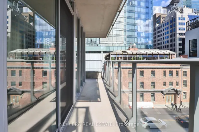 Additional image 13 of 126 Simcoe St Unit 411