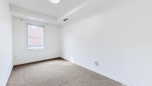 Additional image 33 of 74 Munro St Unit Unit4