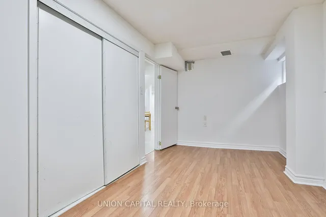 Additional image 31 of 72 Bushmills Sq