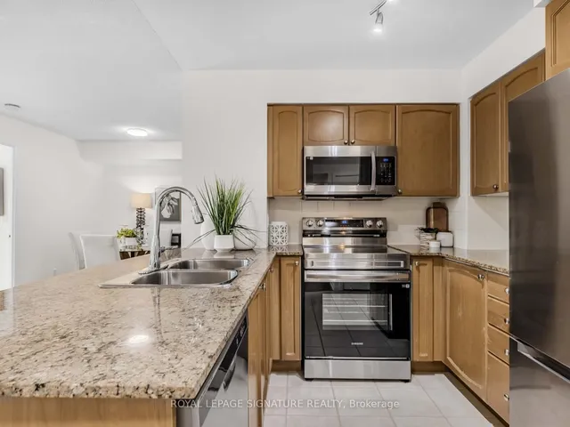 Additional image 10 of 231 Fort York Blvd Unit 610