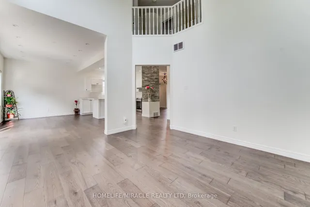 Additional image 17 of 124 Winding Wood Cres