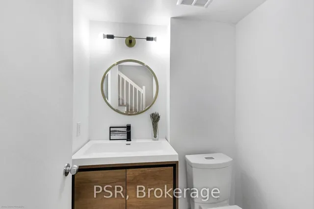 Additional image 6 of 954 King St Unit 511