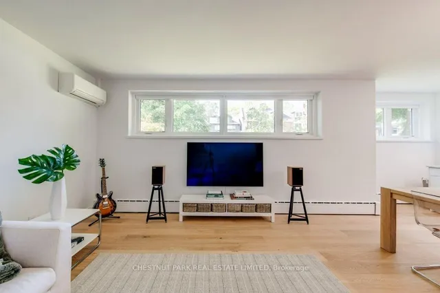 Additional image 9 of 75 Scarborough Rd Unit 3