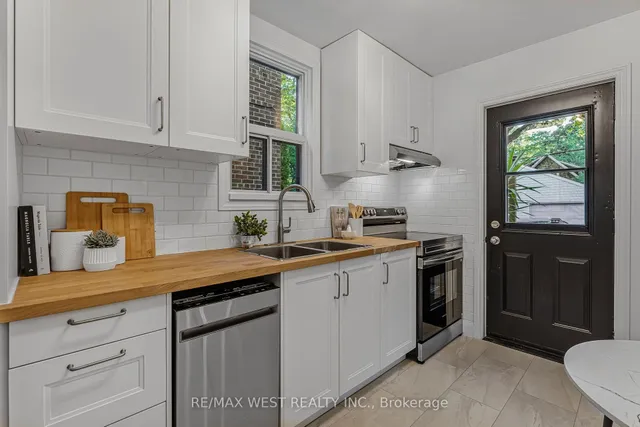 Additional image 13 of 215 Jane St