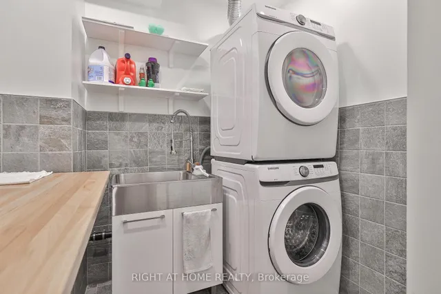 Additional image 46 of 58 Yorkview Dr