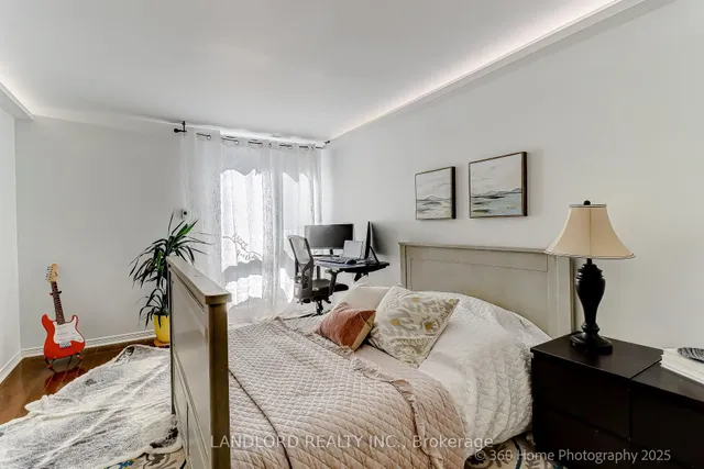 Additional image 18 of 360 Bloor St Unit 207