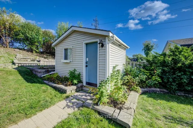 Additional image 32 of 144 Laurentian Dr