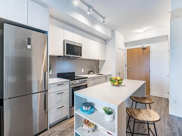 Additional image 8 of 1787 St Clair Ave Unit 429