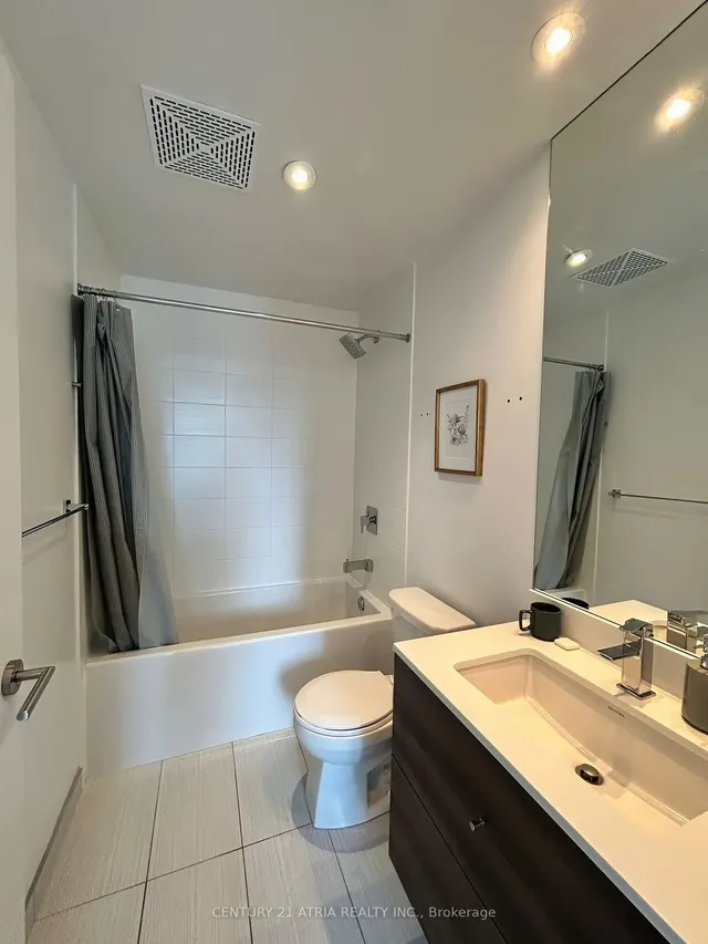 Additional image 9 of 525 Adelaide St Unit 1503