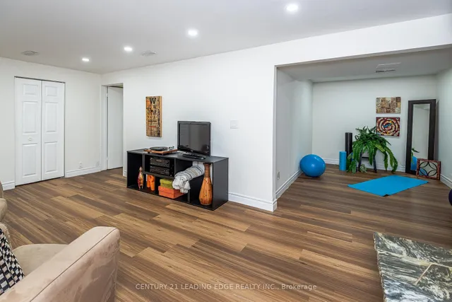 Additional image 22 of 14 Amberjack Blvd