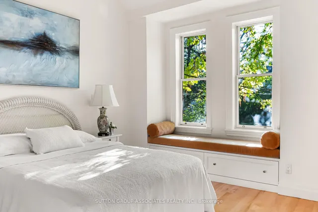 Additional image 23 of 193 Howland Ave