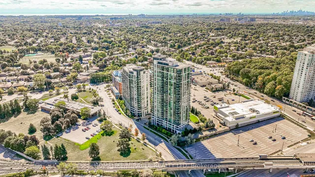 Additional image 49 of 88 Grangeway Ave Unit 309