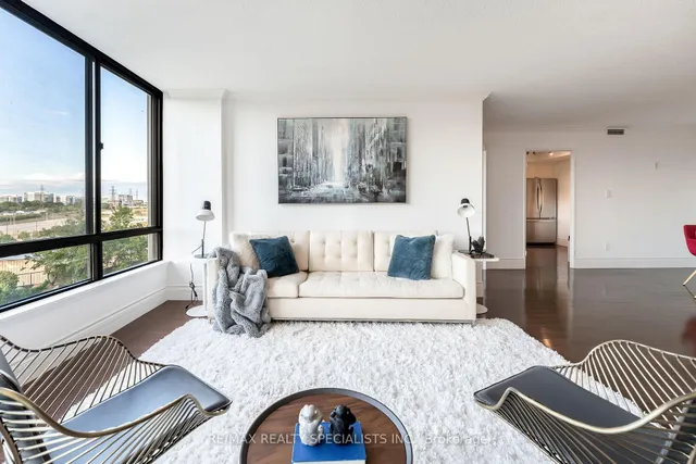 Additional image 12 of 65 Skymark Dr Unit 201