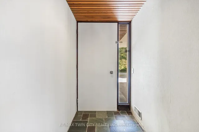 Additional image 6 of 121 Grand Hill Dr