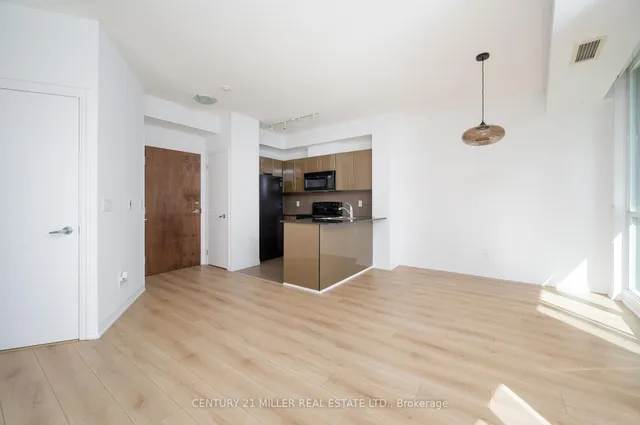 16 Yonge St Unit 310