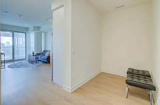 Additional image 23 of 10 Deerlick Crt Unit 1107