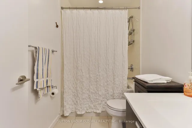 Additional image 28 of 103 The Queensway Unit 2210