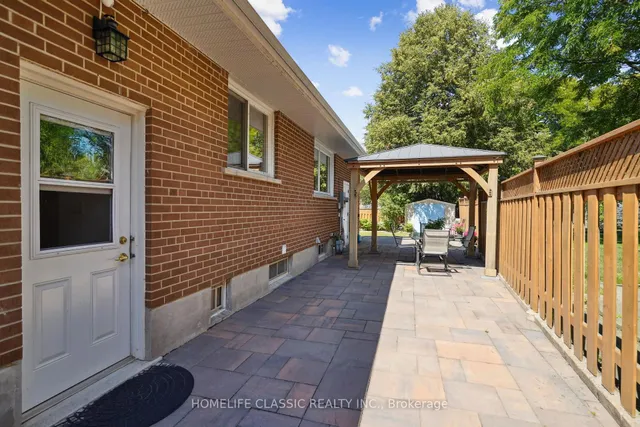 Additional image 35 of 67 Beaver Bend Cres