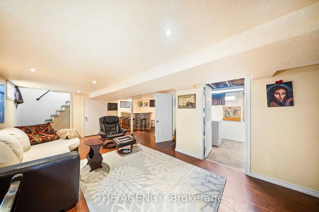 Additional image 21 of 291 Maple Ave