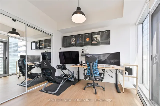 Additional image 23 of 12 York St Unit 4402