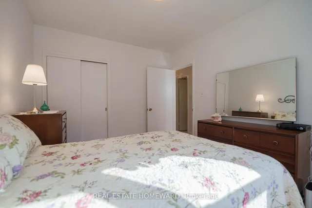 Additional image 24 of 3 Chestermere Blvd