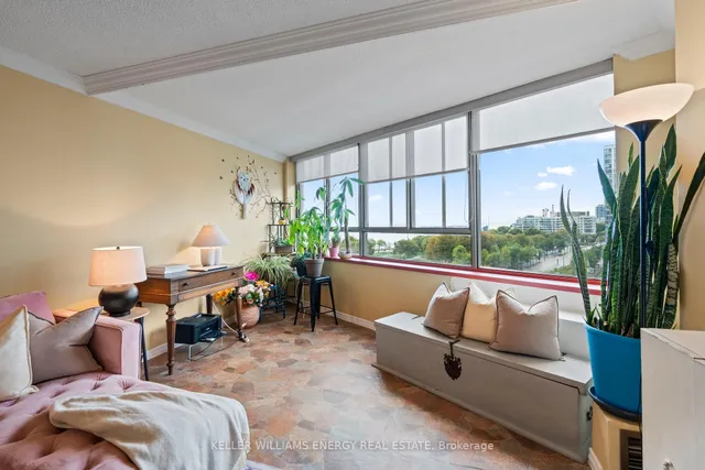 Additional image 12 of 270 Queens Quay Unit 704