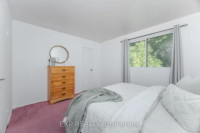 Additional image 11 of 125 Hollyberry Tr