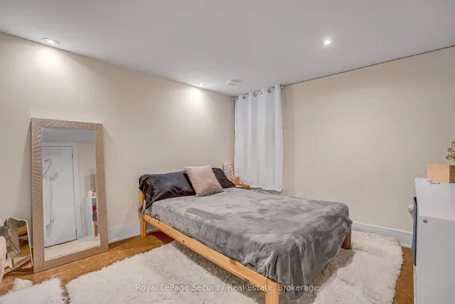 Additional image 44 of 7 Avalon Ave