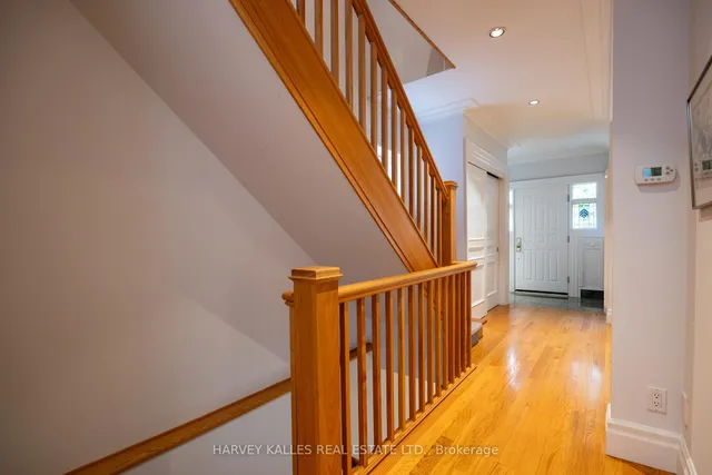 Additional image 33 of 94 Melrose Ave